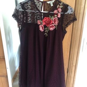 ADORABLE SHORT SLEEVE FLORAL DRESS